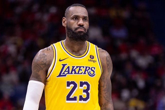 由前锋通过 由前锋通过