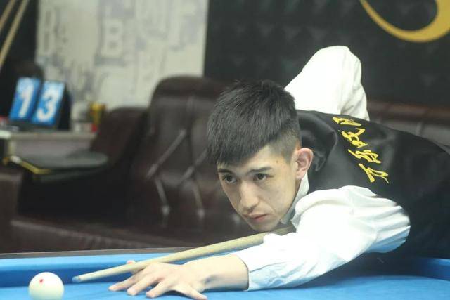 身披30号 身披30号